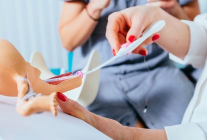 Sau chuyển phôi được 6 ngày ở một số phụ nữ đã xuất hiện dấu hiệu mang thai sớm