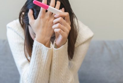 Thai sinh hóa có thể ảnh hưởng sức khỏe thể chất và tinh thần của người phụ nữ