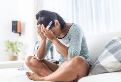 Phụ nữ gặp tình trạng này vẫn có thể mang thai tự nhiên nhưng tỷ lệ thấp hơn người bình thường