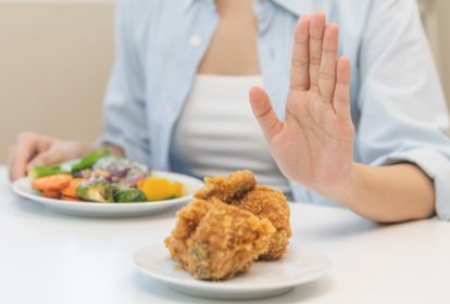 Quá trình thụ thai diễn ra trong điều kiện cơ thể không ổn định có thể dẫn đến phôi thai yếu, tăng nguy cơ sảy thai sớm hoặc thai sinh hóa